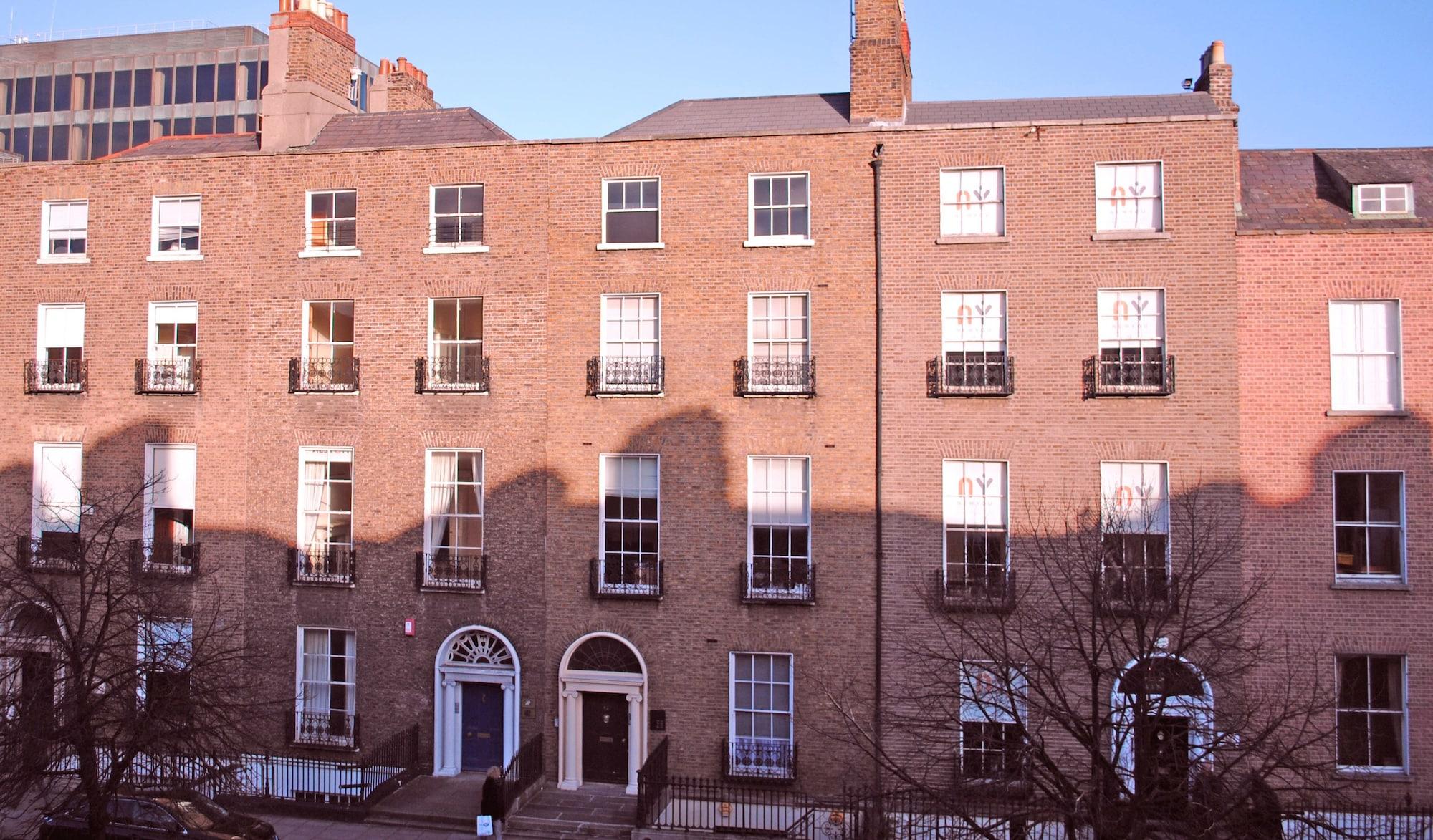 מלון דבלין Baggot Court Townhouse מראה חיצוני תמונה