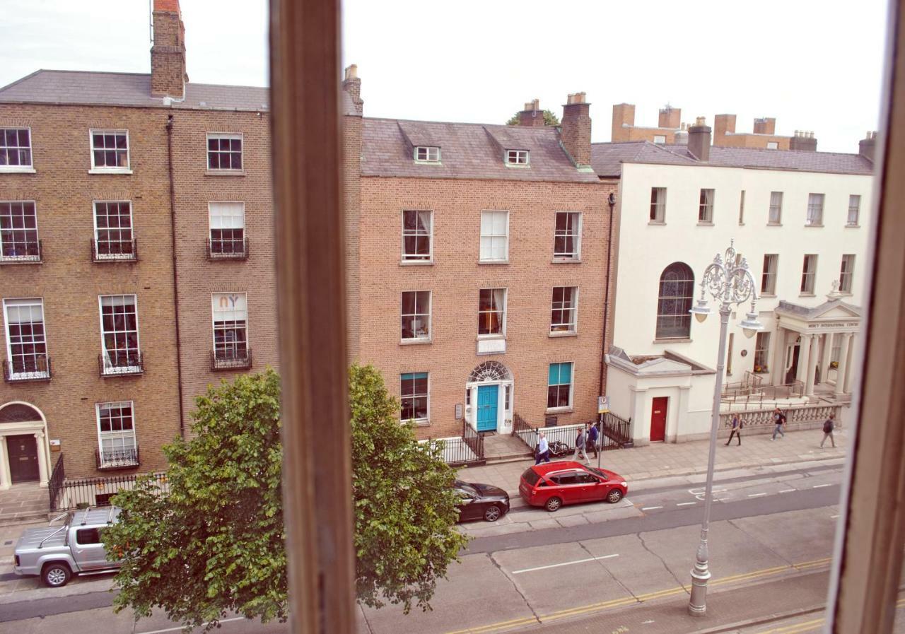 מלון דבלין Baggot Court Townhouse מראה חיצוני תמונה